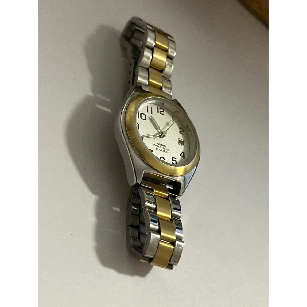 Embassy by Gruen GEM3310 Gold and Silver Tone Women's‎ watch Untested rare
